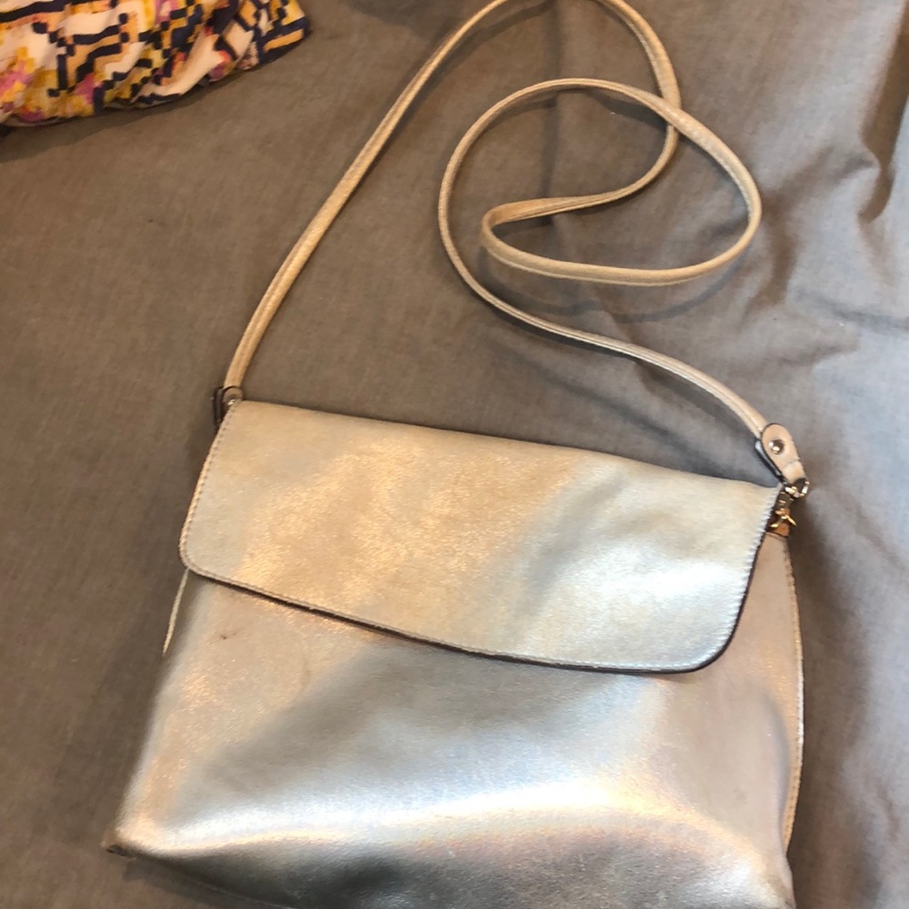 urban outfitter crossbody